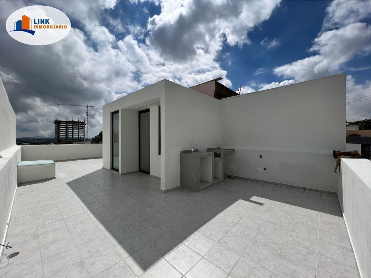 casa-en-venta-en-coto-altavistacon-alberca-y-vista-al-bosque17-12478