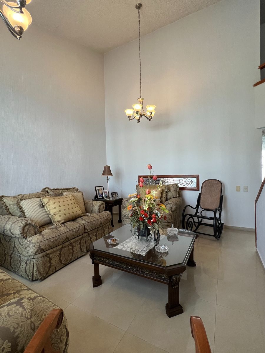 casa-en-venta-en-del-pilar-detrs-de-punto-sur6-33845