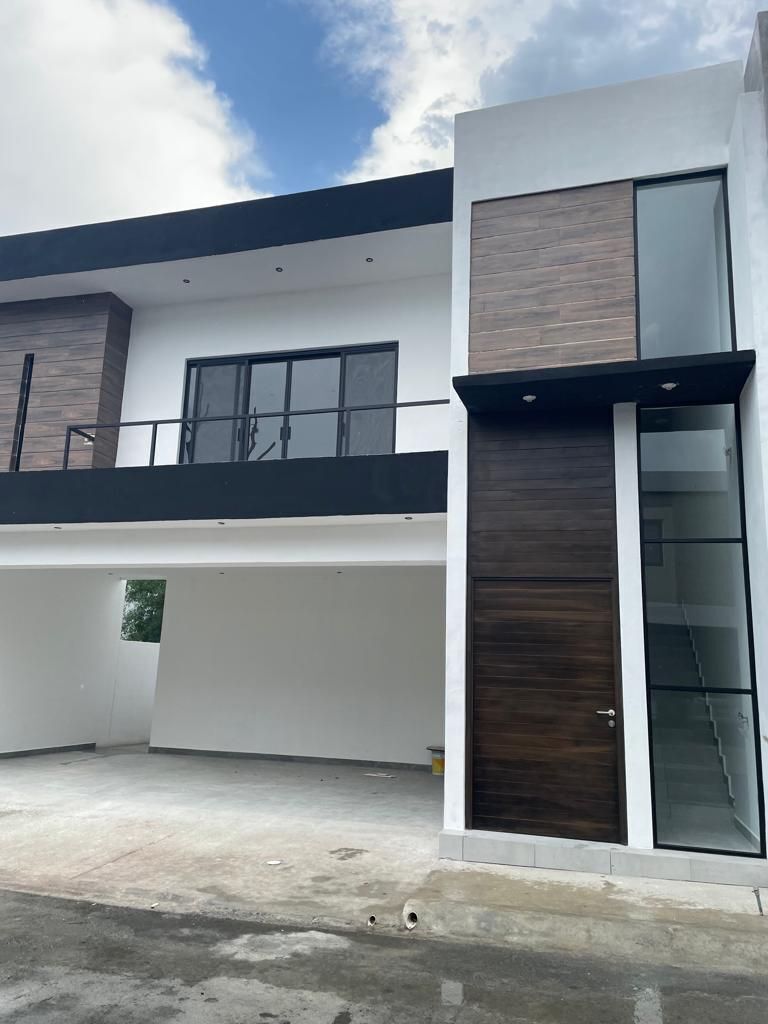 Casa En Venta En El Barrial, Santiago, Nuevo León