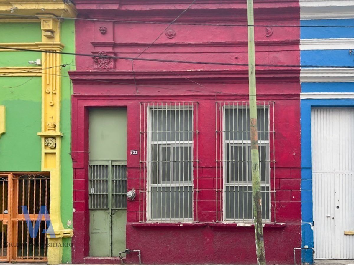 CASA EN VENTA, EN EL CENTRO DE GUADALAJARA.