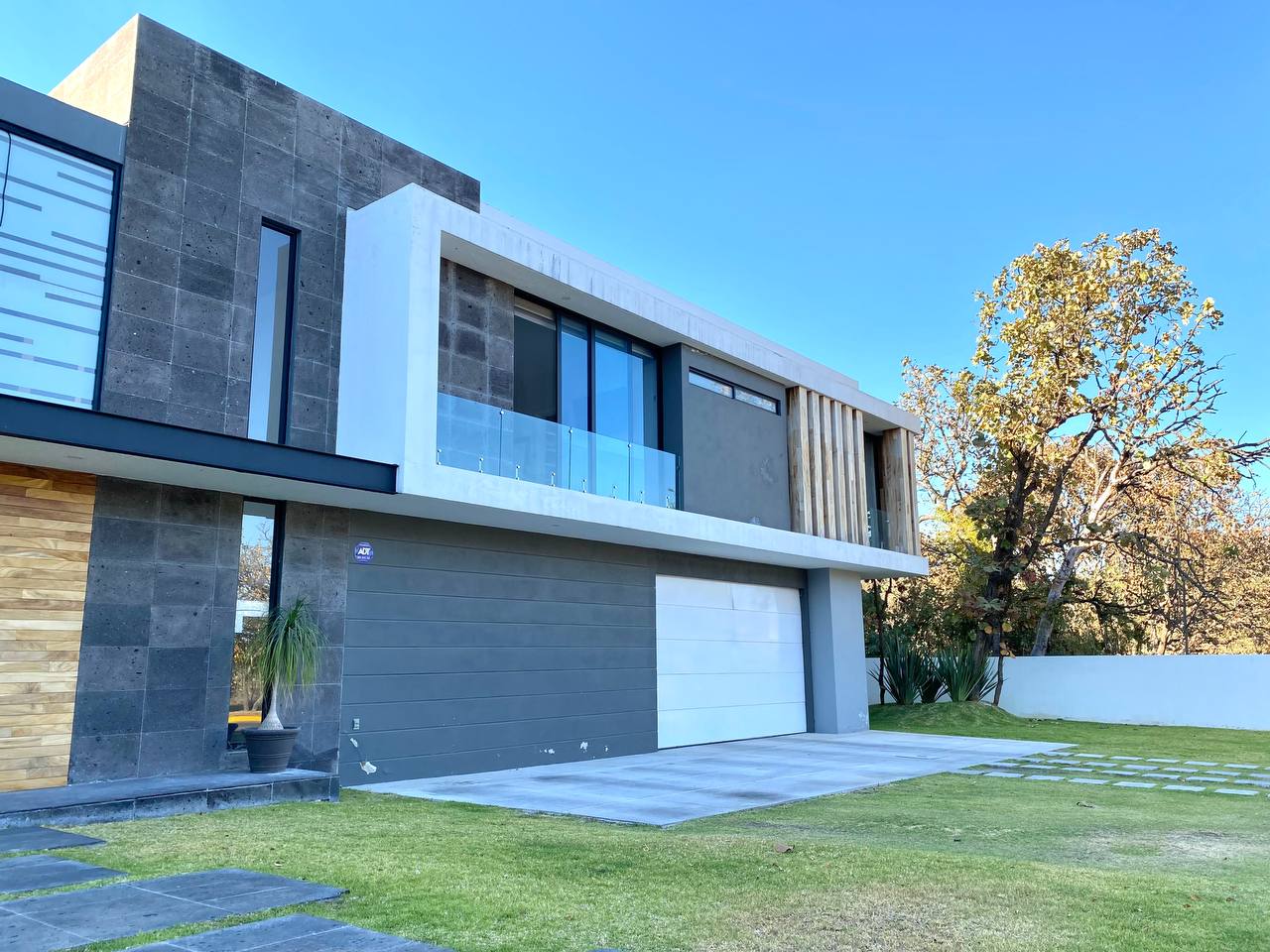 Casa en Venta en El Palomar, Secc. Bosques