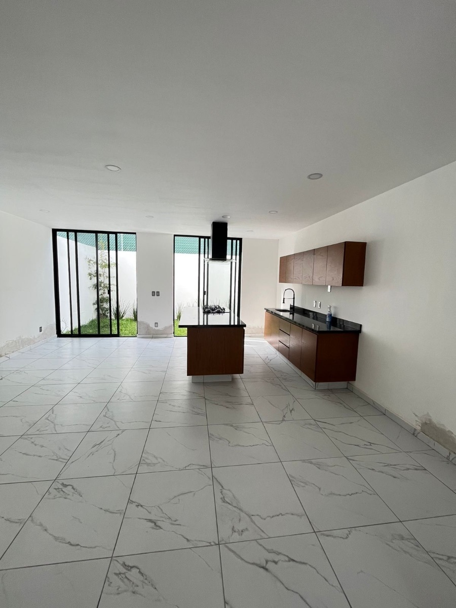 casa-en-venta-en-el-sur-de-la-ciudad-la-rua3-27407