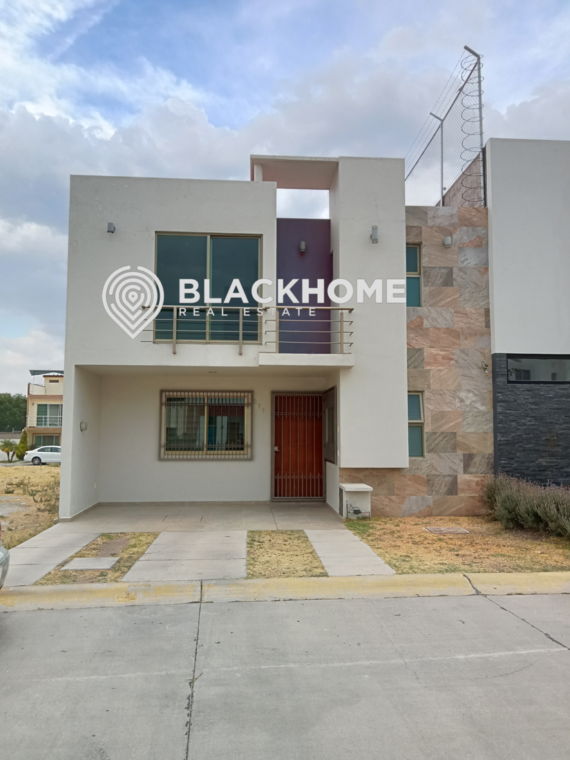 CASA EN VENTA EN FORET ZAPOPAN