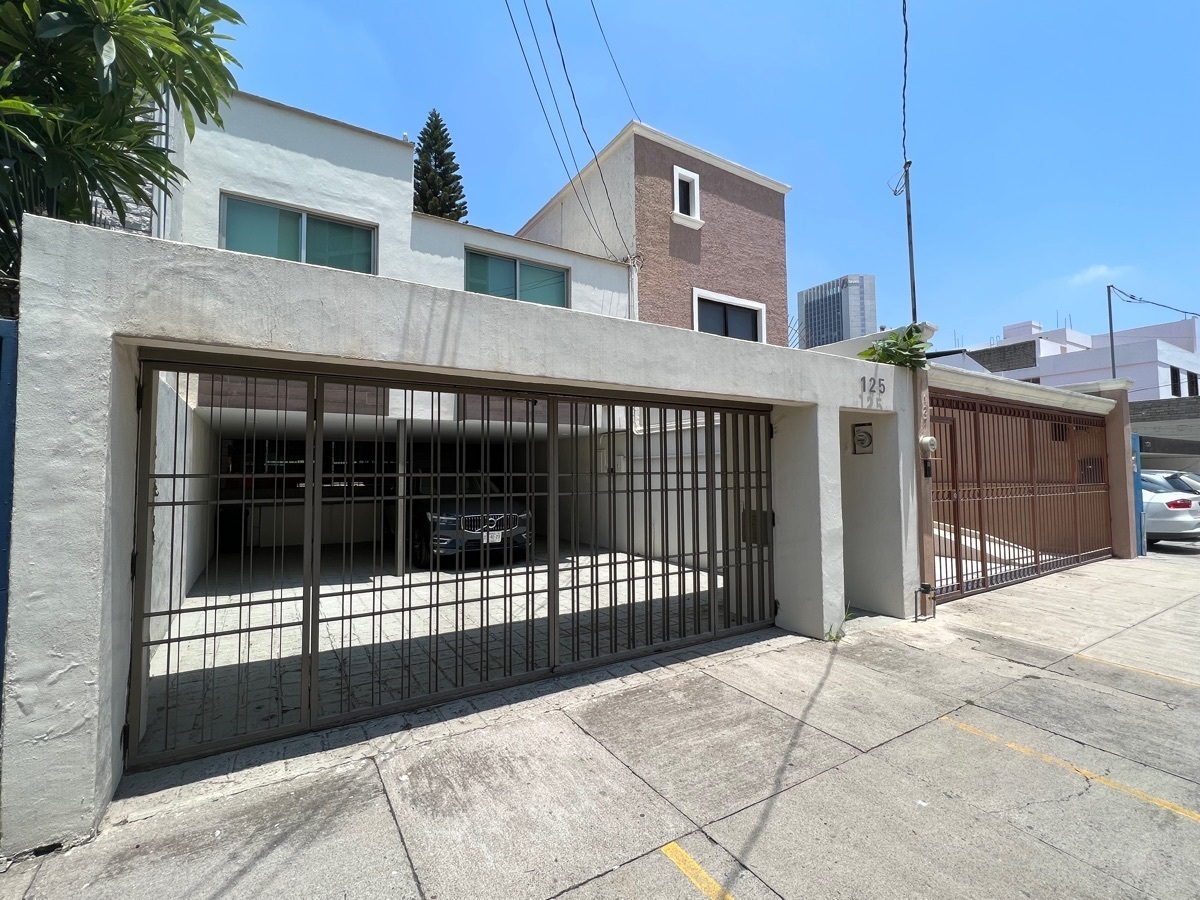 casa-en-venta-en-fracc-ladron-de-guevara-guadalajara-jalisco2-28043