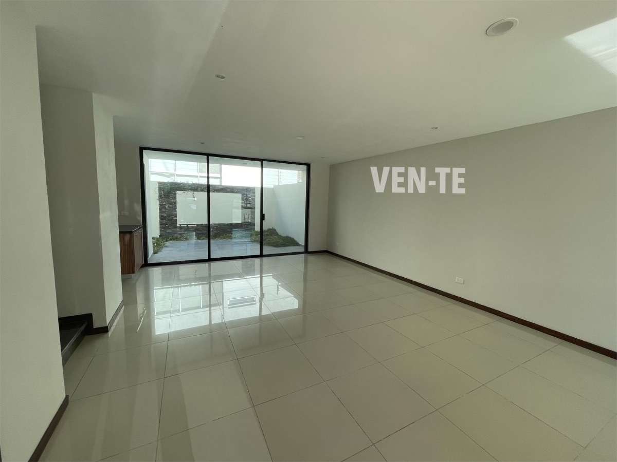 casa-en-venta-en-fraccionamiento-solares-en-zapopan6-34400