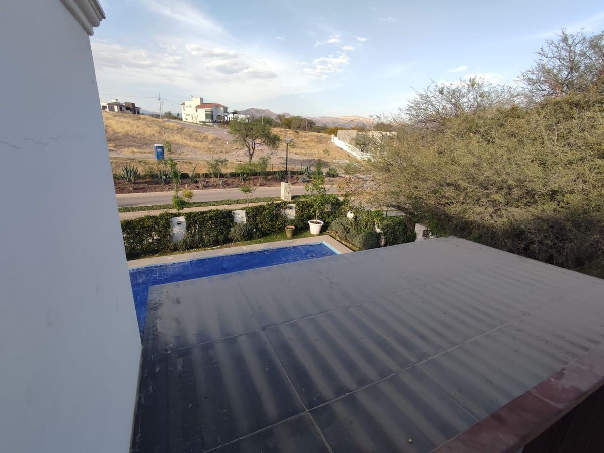 casa-en-venta-en-fraccionamiento-vista-caada21-26993