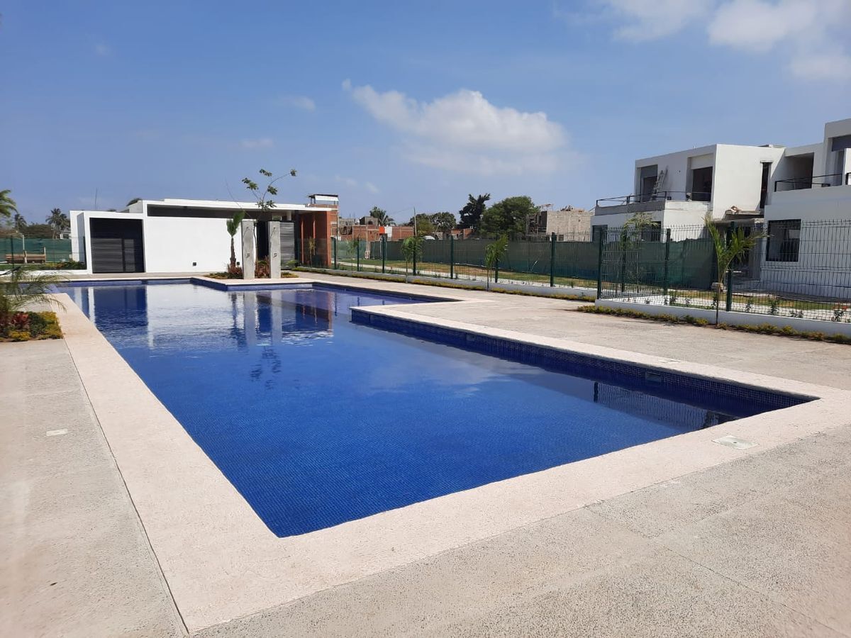 casa-en-venta-en-fraccionamiento-zyan-con-alberca-cerca-vidanta-nuevo-vallarta8-30224