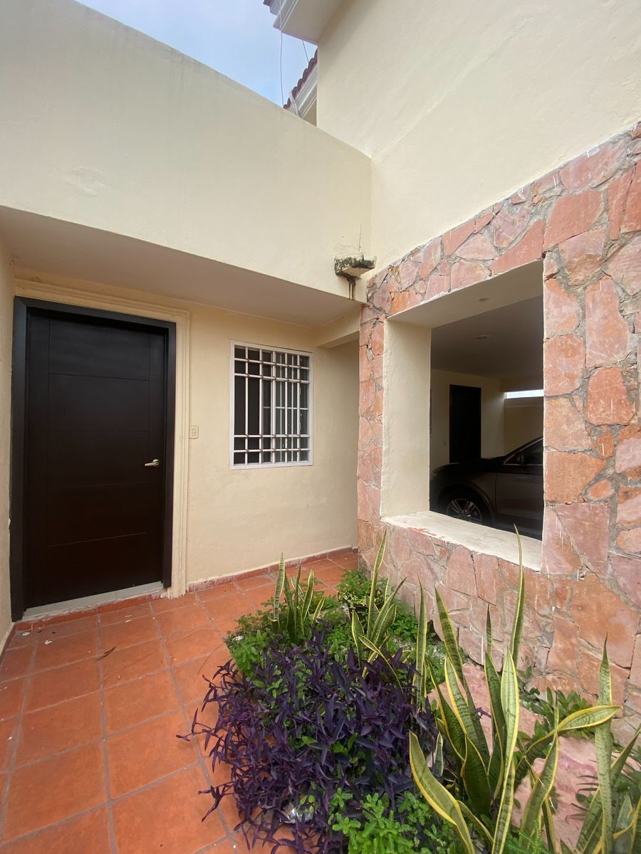 casa-en-venta-en-francisco-de-montejo2-27022