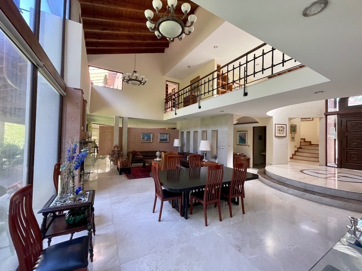 casa-en-venta-en-hacienda-san-martin-ocoyoacac-4-recamaras-con-alberca2-32963