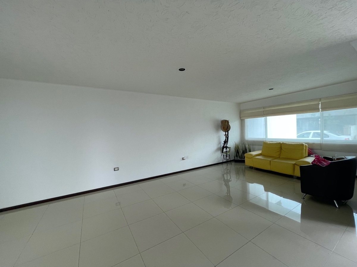 casa-en-venta-en-juriquilla-con-alberca-propia7-11633