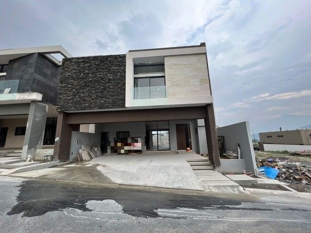 Casa En Venta En Laderas Caranday, Monterrey, Nuevo León