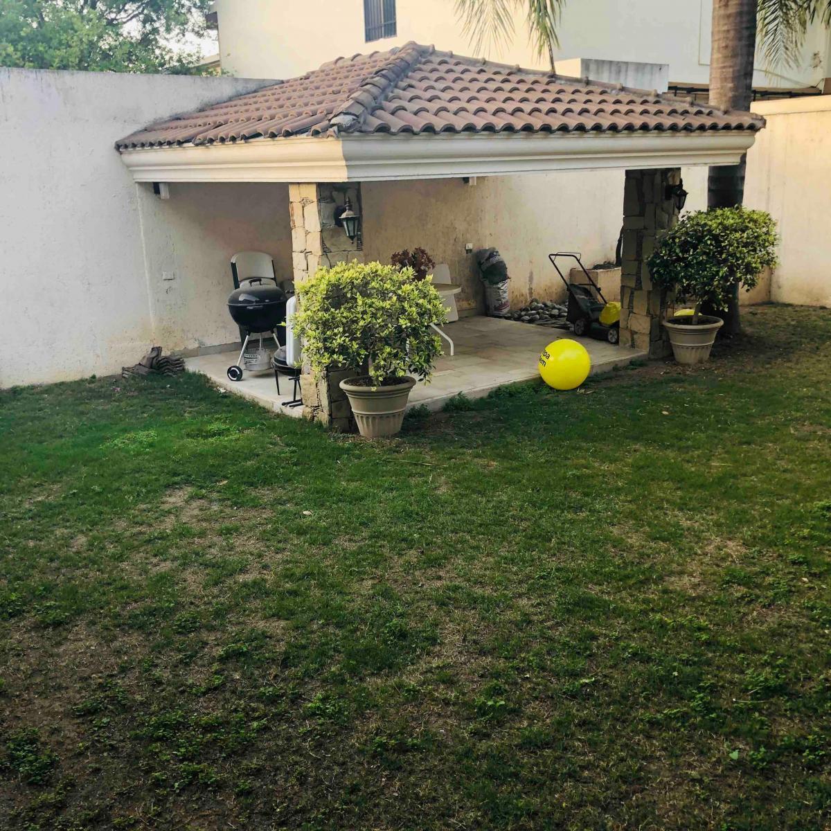 casa-en-venta-en-lagos-del-bosque-zona-sur-monterrey-nl-frente-a-parque23-37371