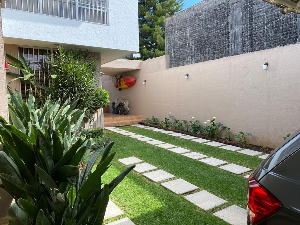 casa-en-venta-en-las-americas-espacios-grandes-excelente-ubicacin9-13711