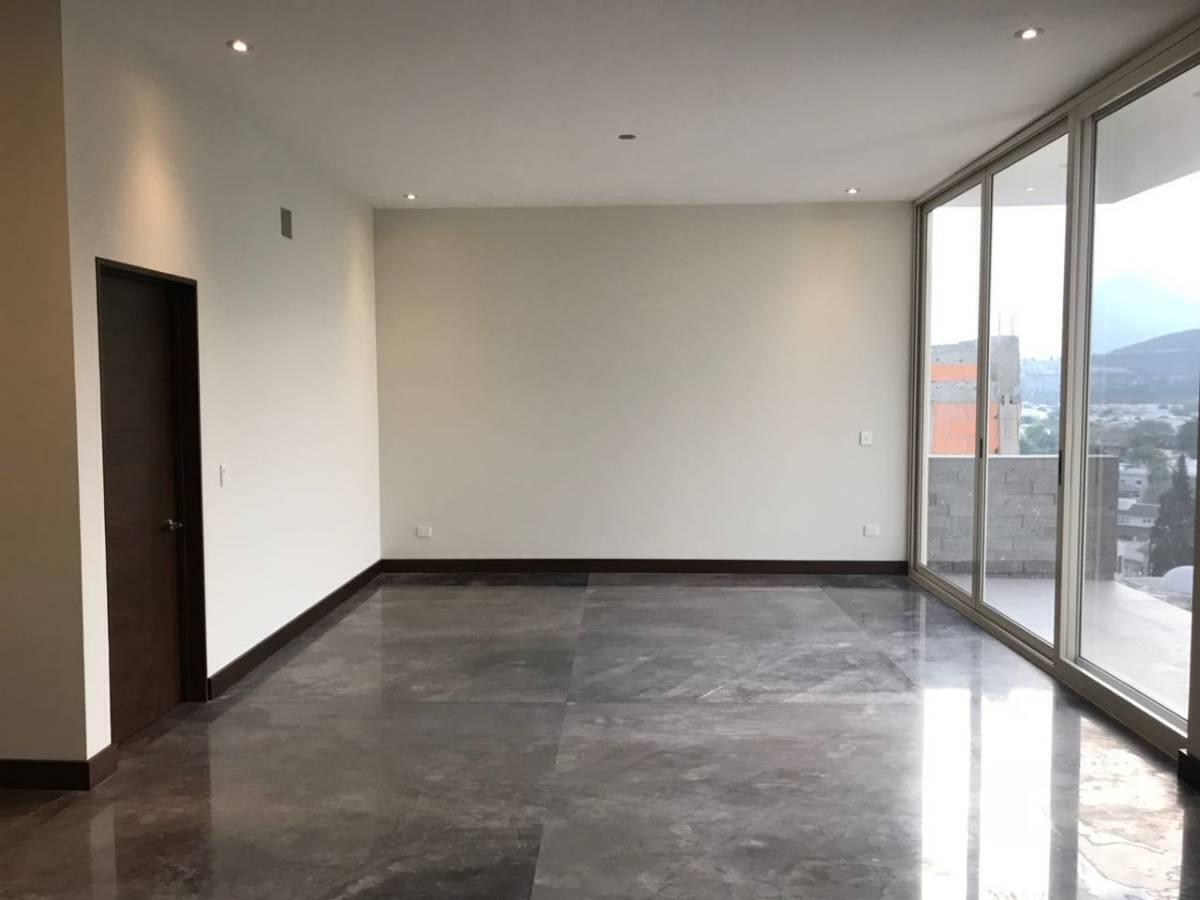 casa-en-venta-en-loma-bonita-carretera-nacional-monterrey-nl-recam-en-pb4-37364