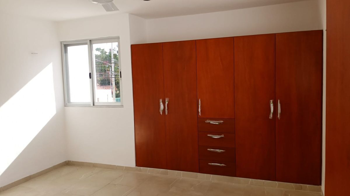 casa-en-venta-en-loma-bonita-xcumpich--zona-norte-de-la-ciudad-de-merida12-25746