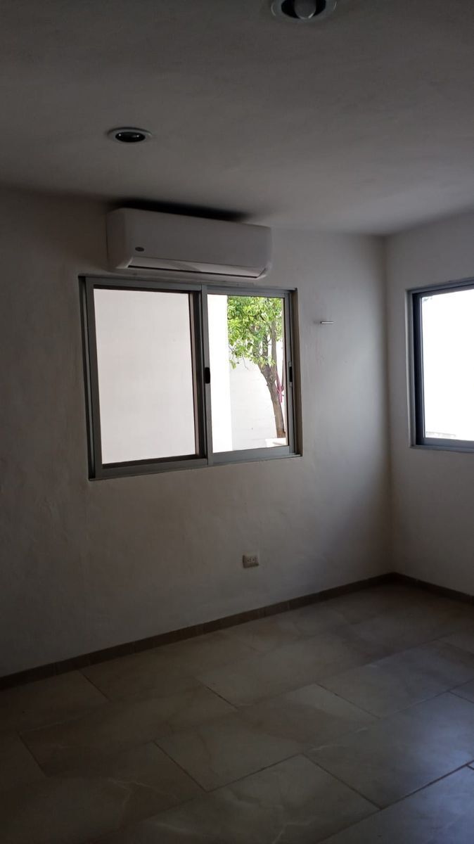 casa-en-venta-en-loma-bonita-xcumpich--zona-norte-de-la-ciudad-de-merida13-25746