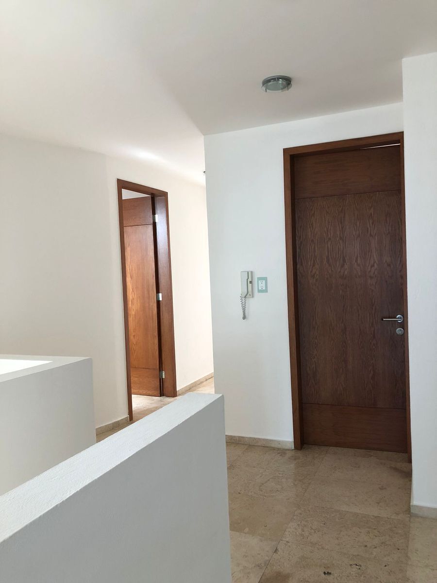 casa-en-venta-en-lomas-de-angelopolis-ii12-24390