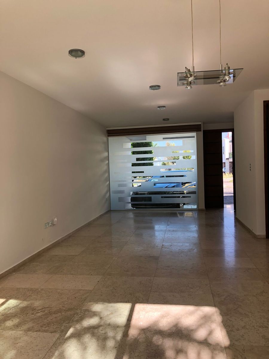 casa-en-venta-en-lomas-de-angelopolis-ii20-24390