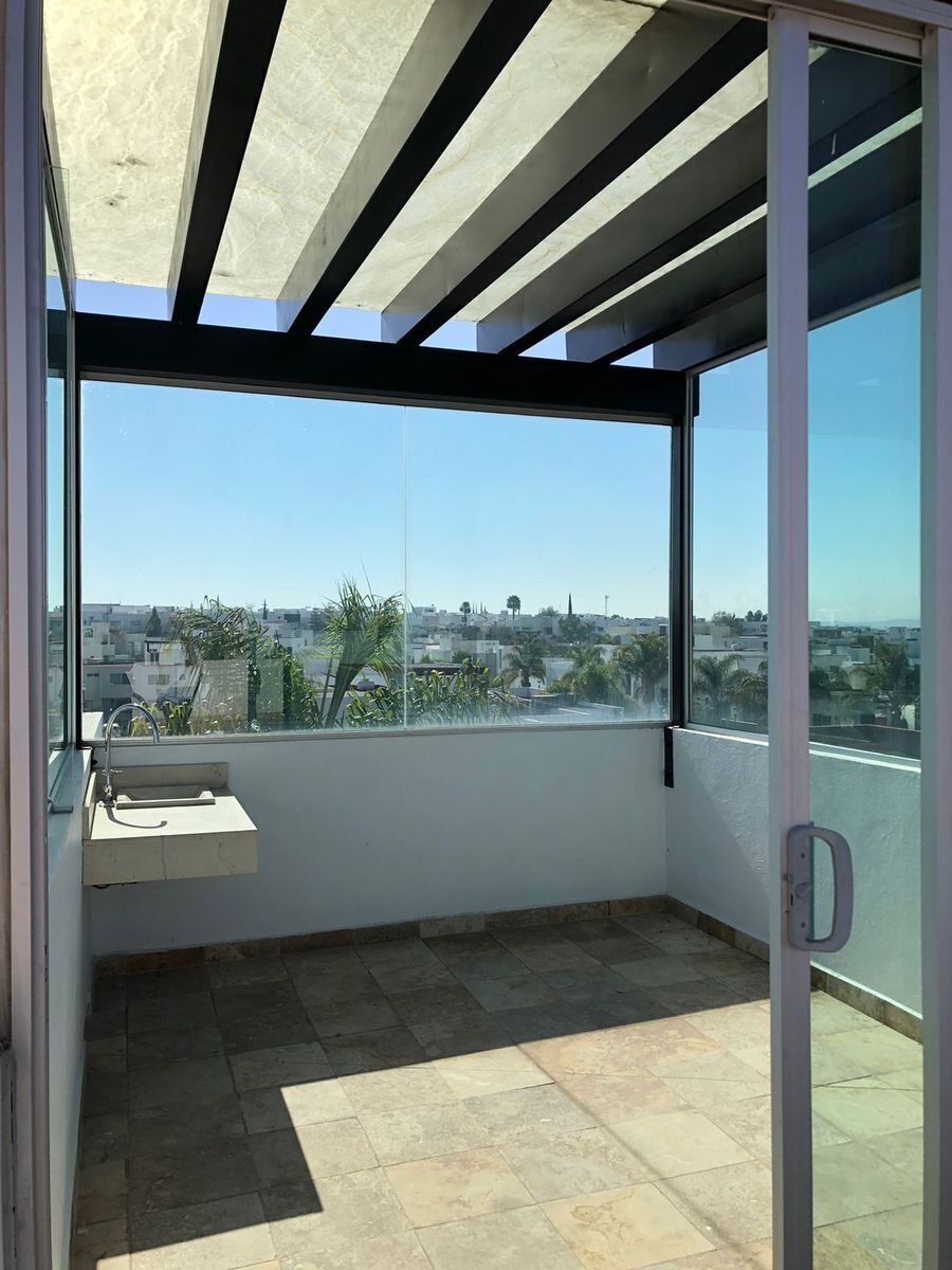 casa-en-venta-en-lomas-de-angelopolis-ii21-24390