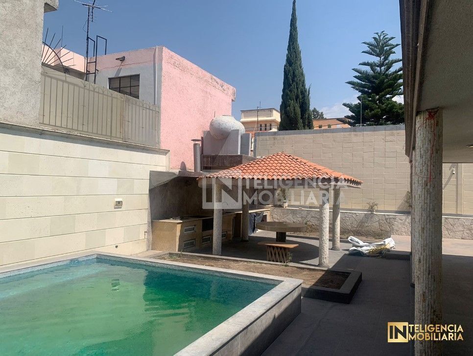 casa-en-venta-en-lomas-de-cristo-con-alberca2-28002