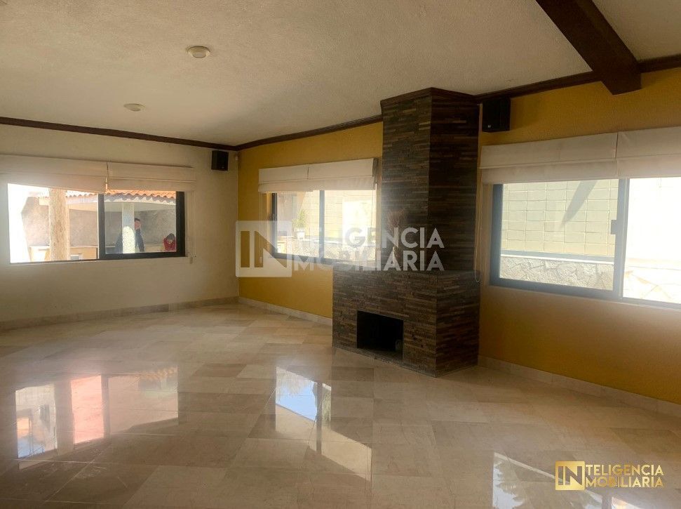 casa-en-venta-en-lomas-de-cristo-con-alberca7-28002