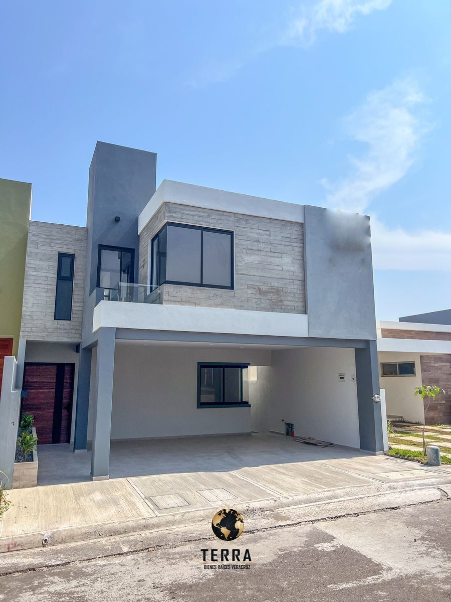 casa-en-venta-en-lomas-de-la-rioja2-37683