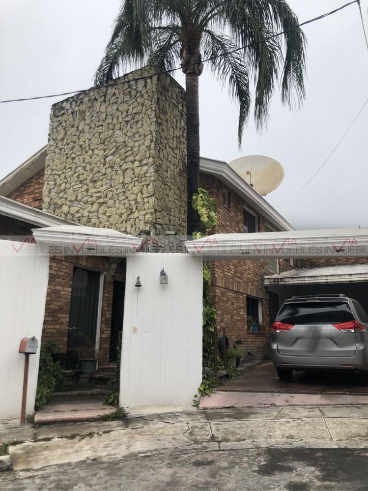 Casa En Venta En Los Colorines, San Pedro Garza García, Nuevo León