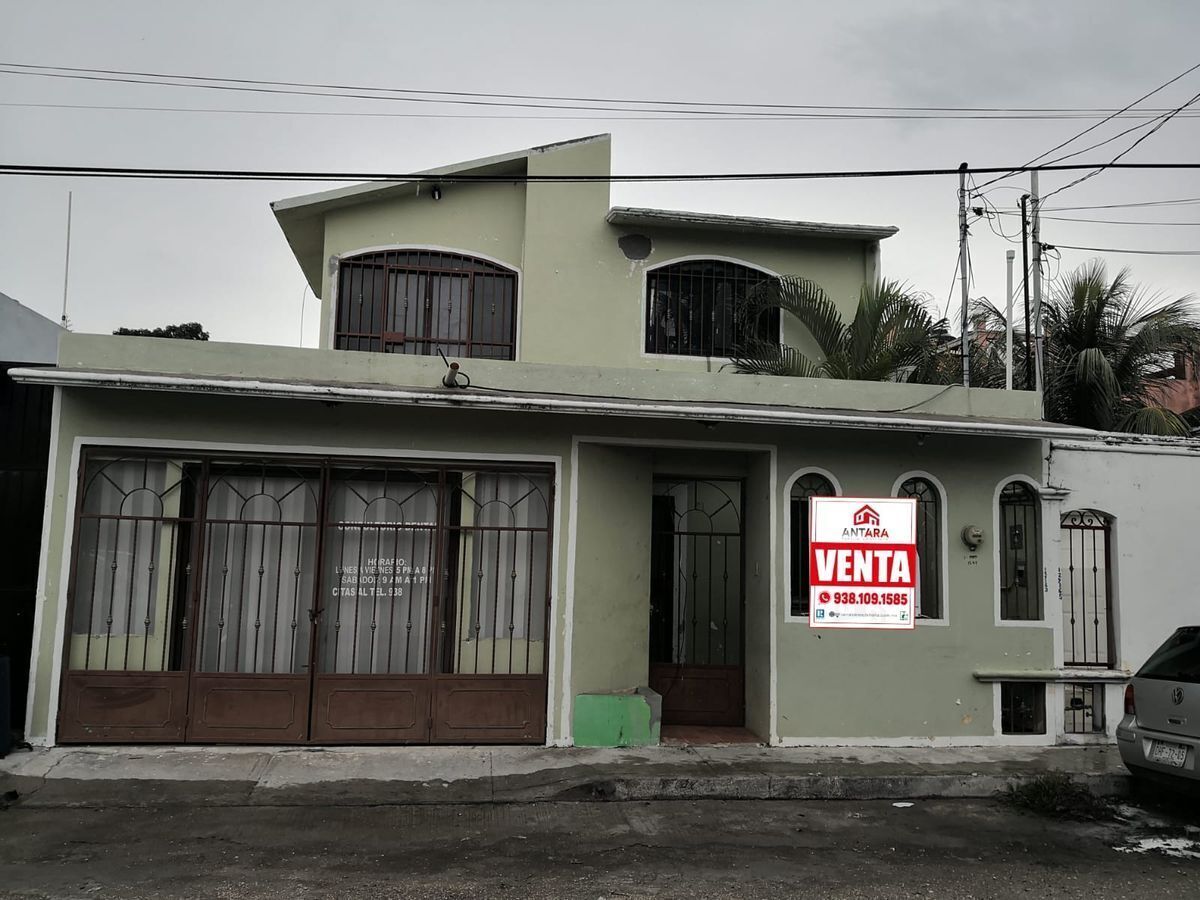 CASA EN VENTA EN MADERAS EN CD. DEL CARMEN, CAMPECHE.