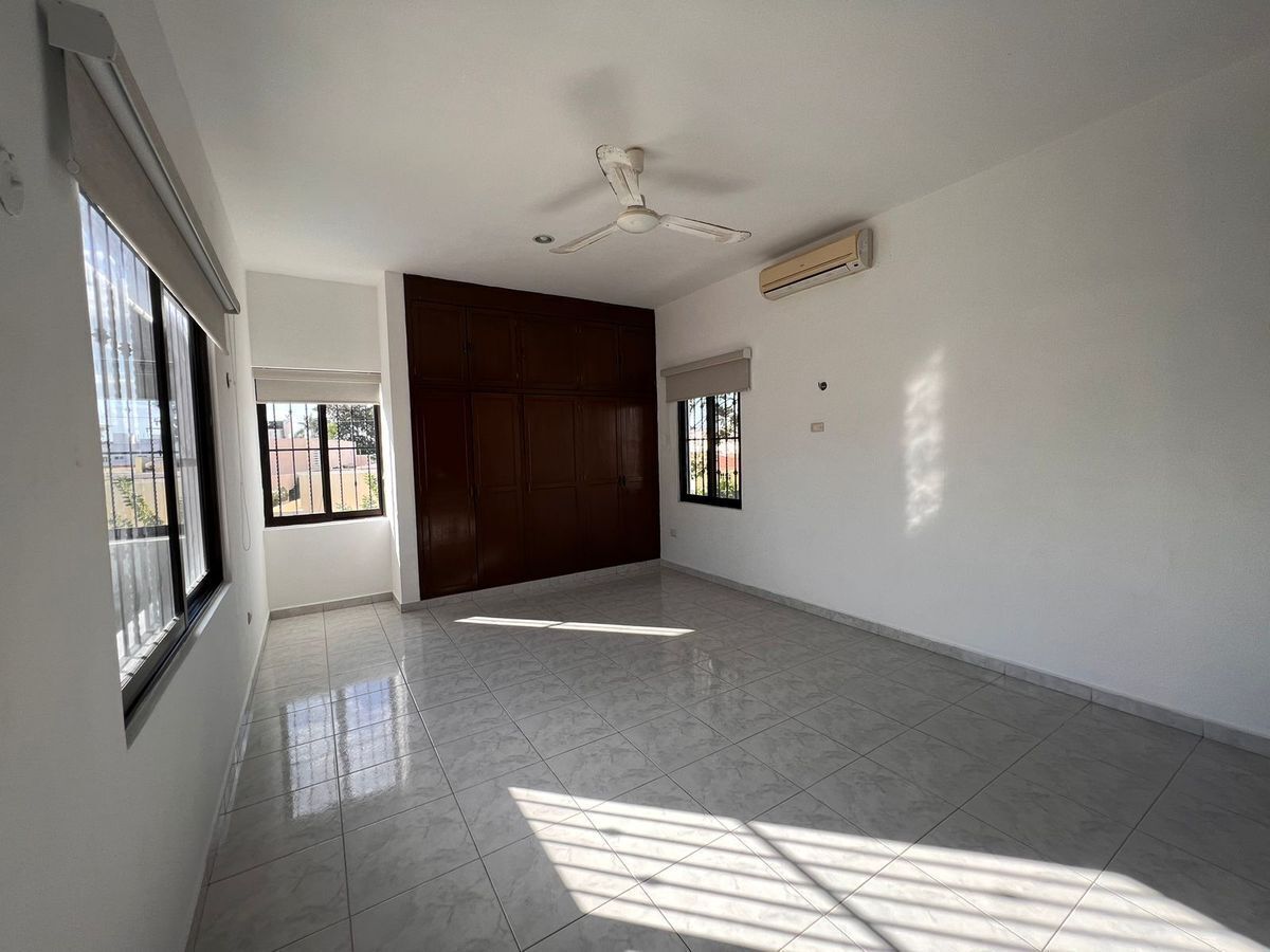 casa-en-venta-en-merida-de-3-rec-1-en-planta-baja-en-la-col--mexico-norte32-33162