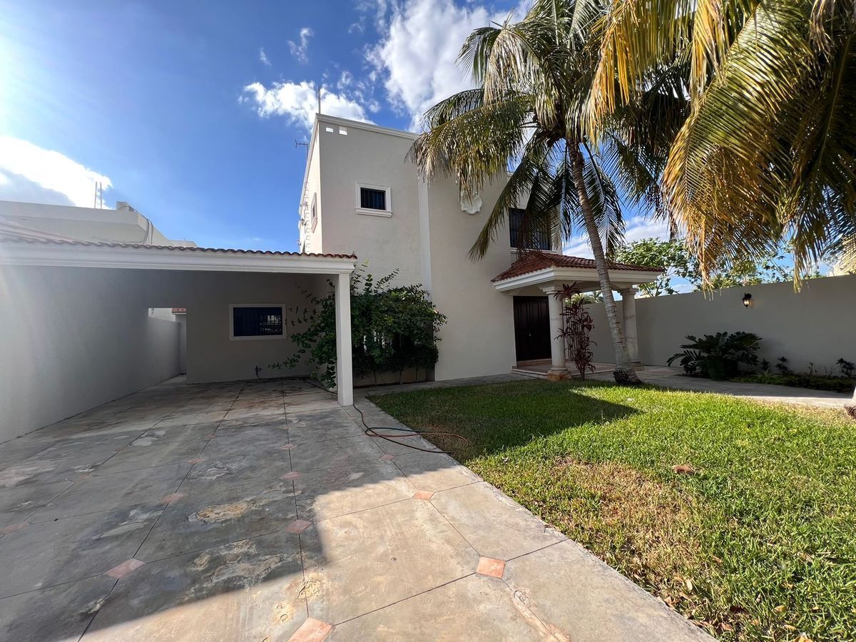 casa-en-venta-en-merida-de-3-rec-1-en-planta-baja-en-la-col--mexico-norte36-33162