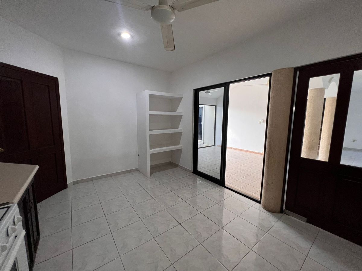 casa-en-venta-en-merida-de-3-rec-1-en-planta-baja-en-la-col--mexico-norte37-33162