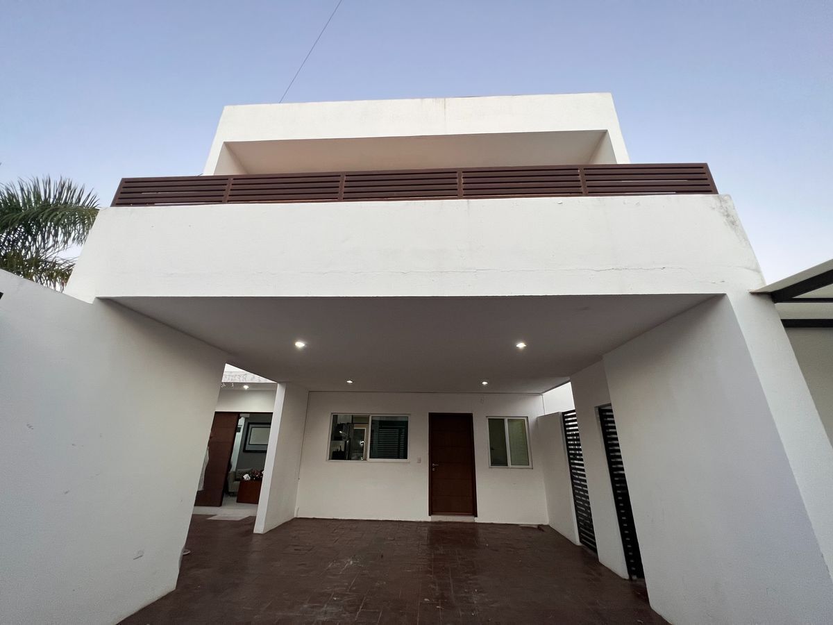 casa-en-venta-en-merida-de-3-rec-con-piscina-en-col-benito-juarez-norte2-28314