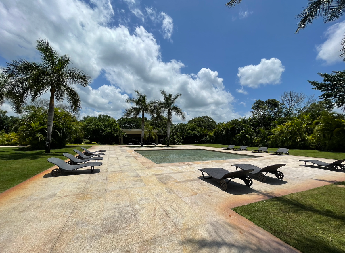 casa-en-venta-en-mrida-privada-yucatn-country-club-jaguar-8-meses17-14606