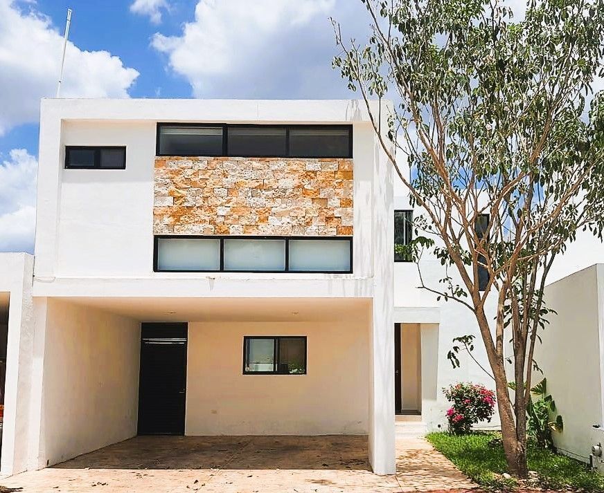 CASA EN VENTA EN MÉRIDA YUCATÁN, PRIVADA BOTÁNICO