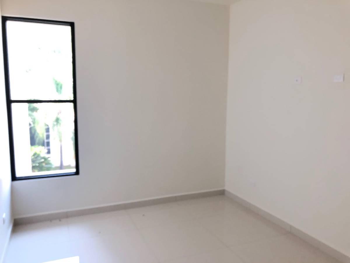 casa-en-venta-en-palmares-carretera-nacional-monterrey-nl-recamara-en-pb18-37355