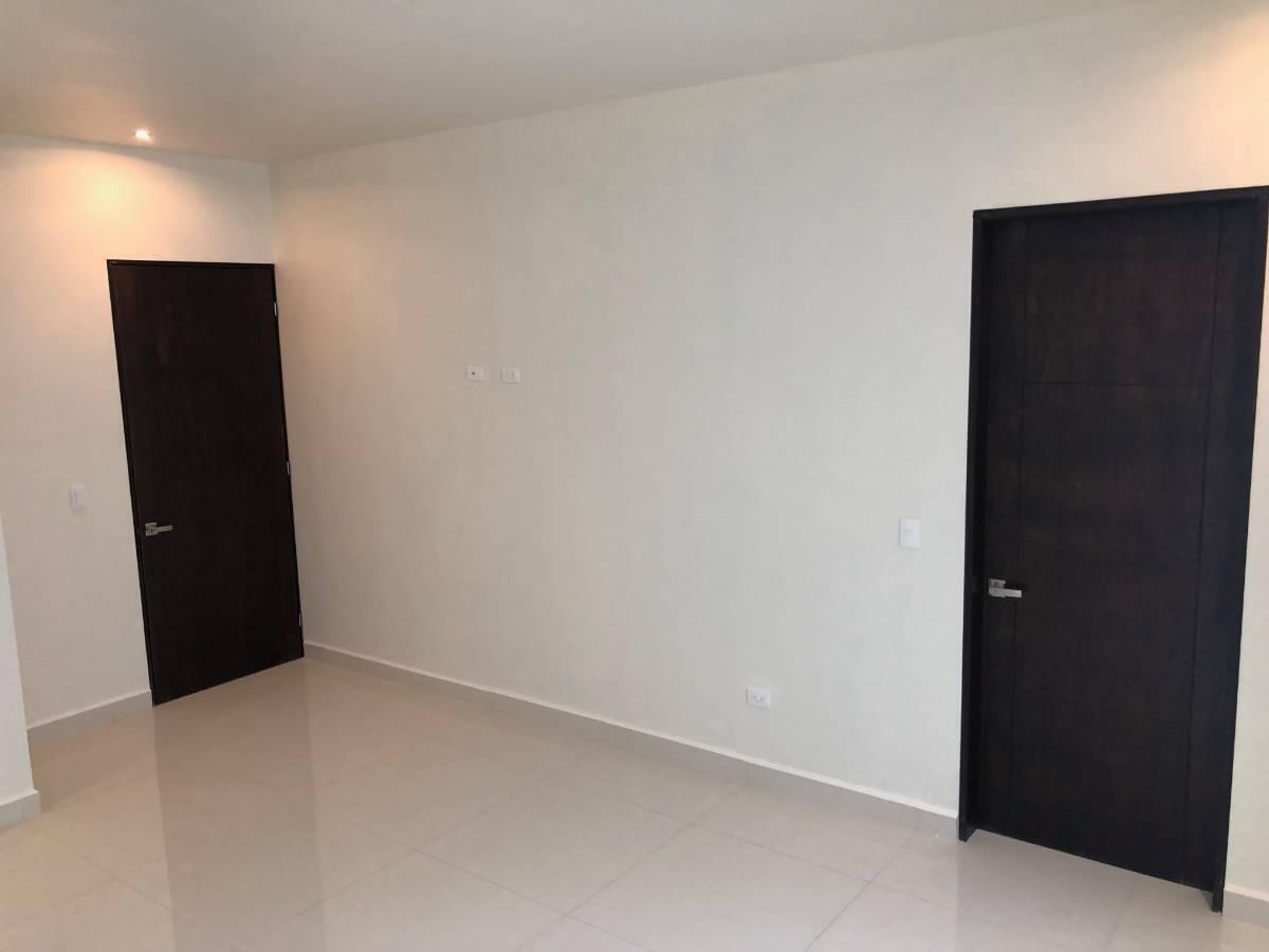 casa-en-venta-en-palmares-carretera-nacional-monterrey-nl-recamara-en-pb26-37355