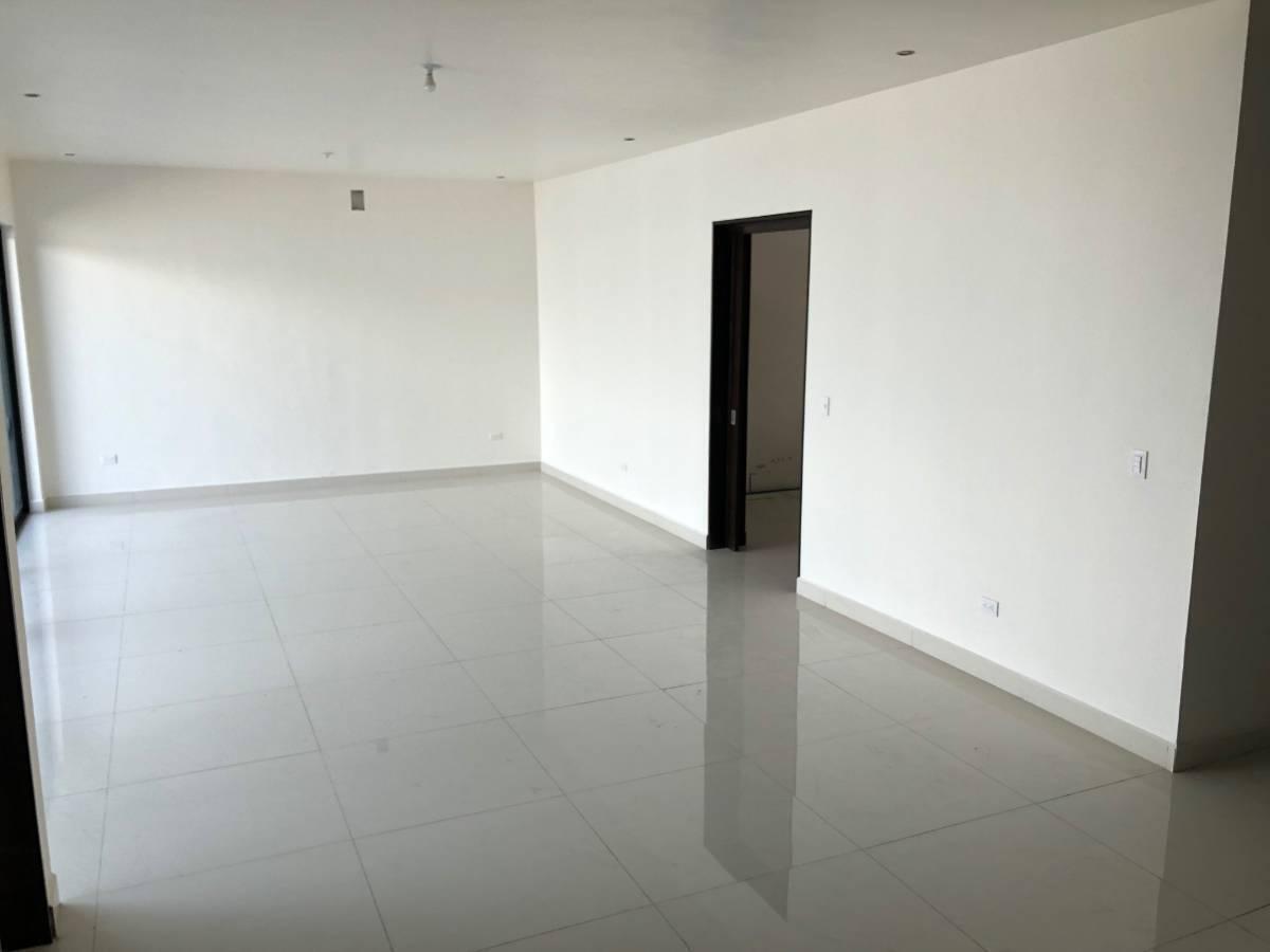 casa-en-venta-en-palmares-carretera-nacional-monterrey-nl-recamara-en-pb8-37355