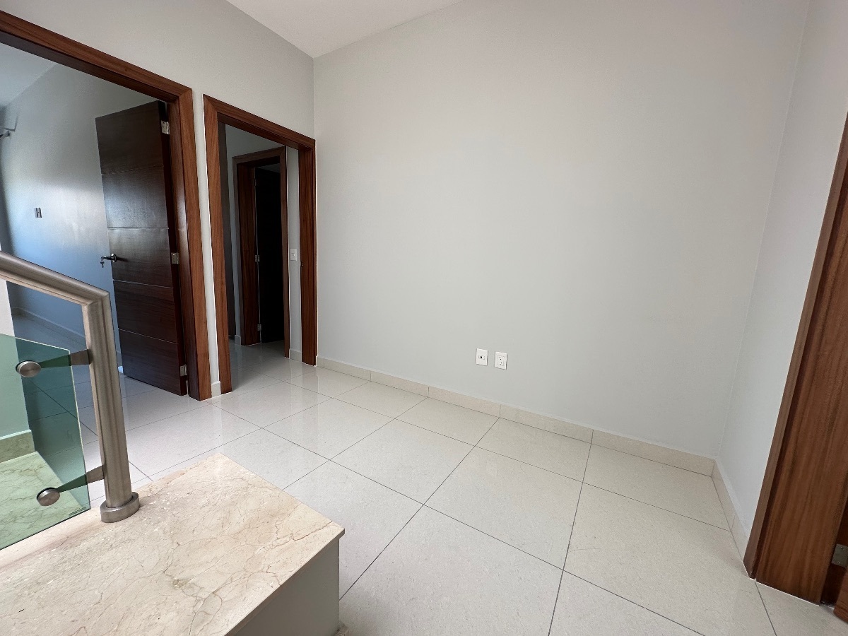 casa-en-venta-en-parques--vallarta-pegada-al-parque12-31277