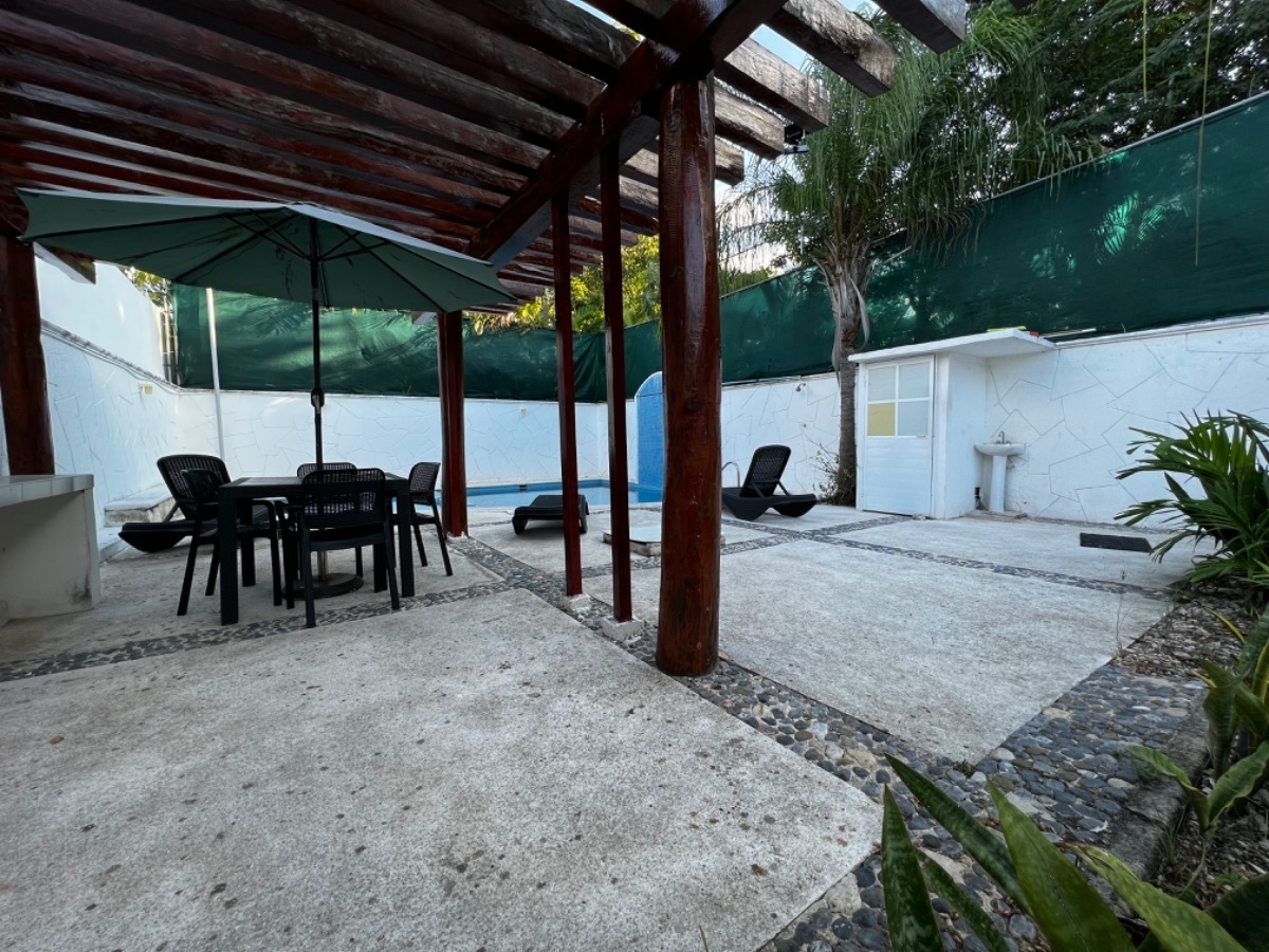 casa-en-venta-en-playa-del-carmen-en-los-olivos20-11337