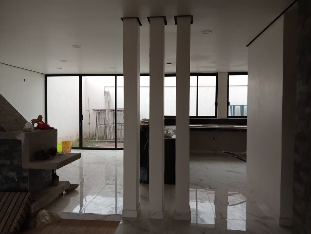 casa-en-venta-en-privada-en-col-jardines-de-san-pedro-toluca4-30399