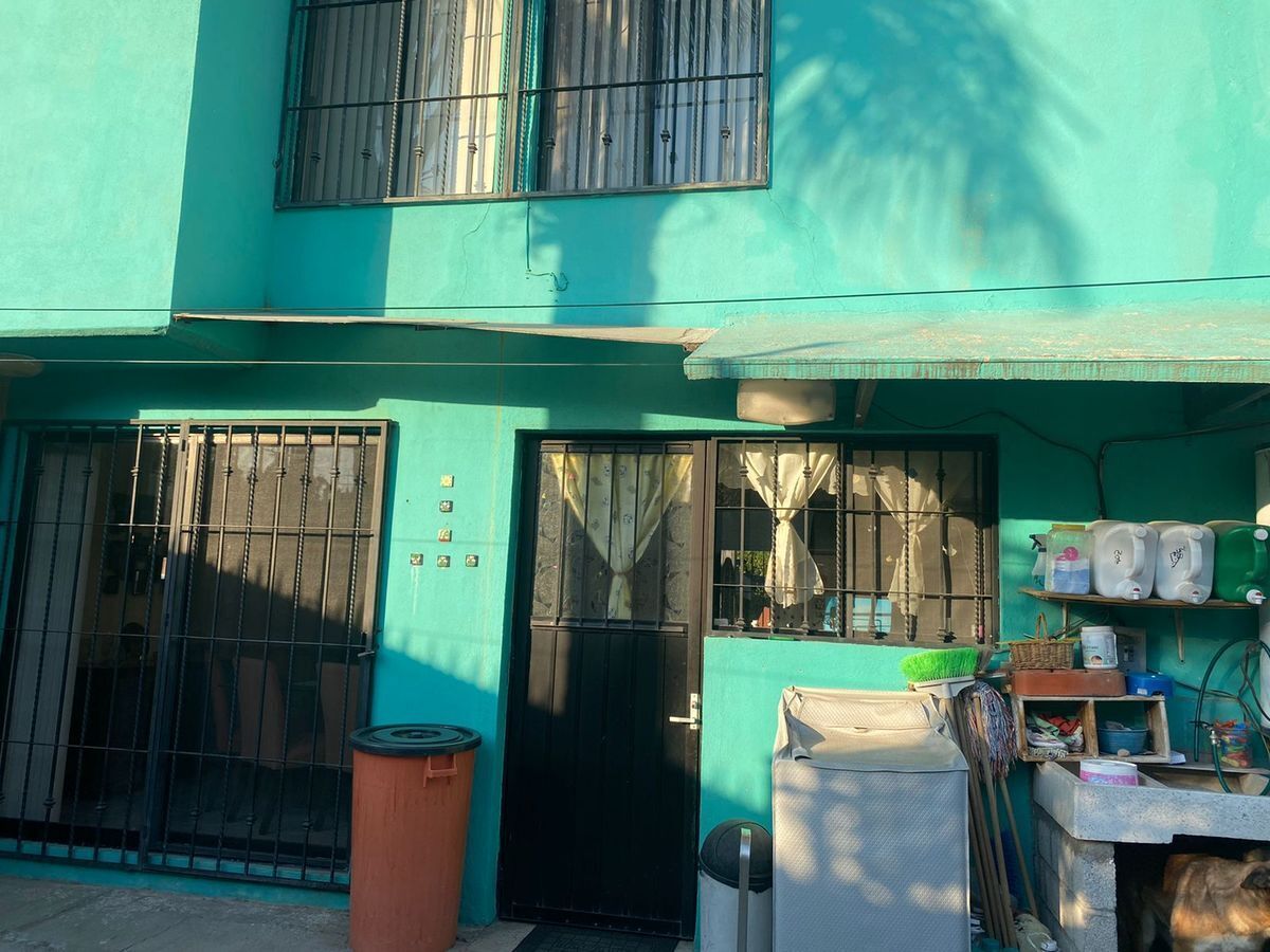 casa-en-venta-en-privada-muy-cerca-de-plaza-mayor-en-len-guanajuato8-30832