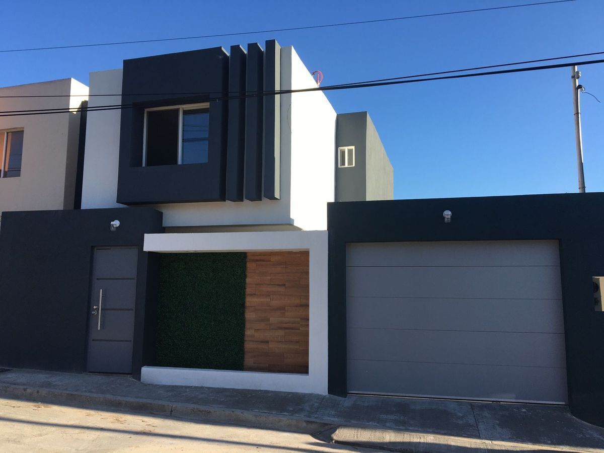 CASA EN VENTA EN PUERTA DEL SOL TIJUANA CUCAPAH