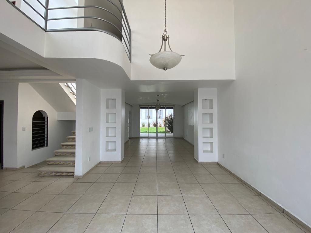 casa-en-venta-en-puerta-jurica-bosque-esmeralda12-29736