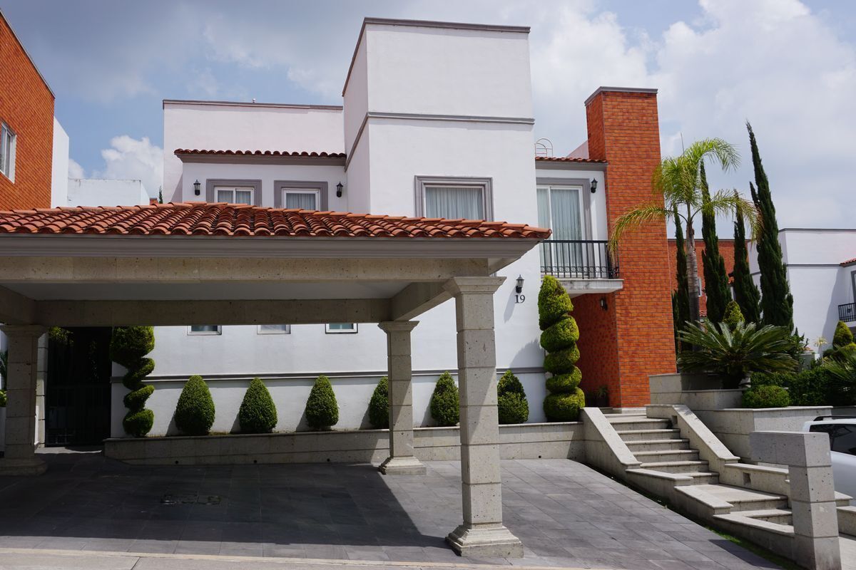 casa-en-venta-en-real-esmeralda18-23461