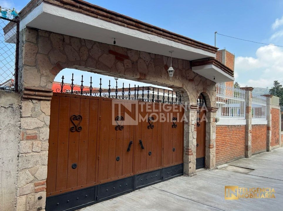 CASA EN VENTA EN SAN MIGUEL TLAIXPAN