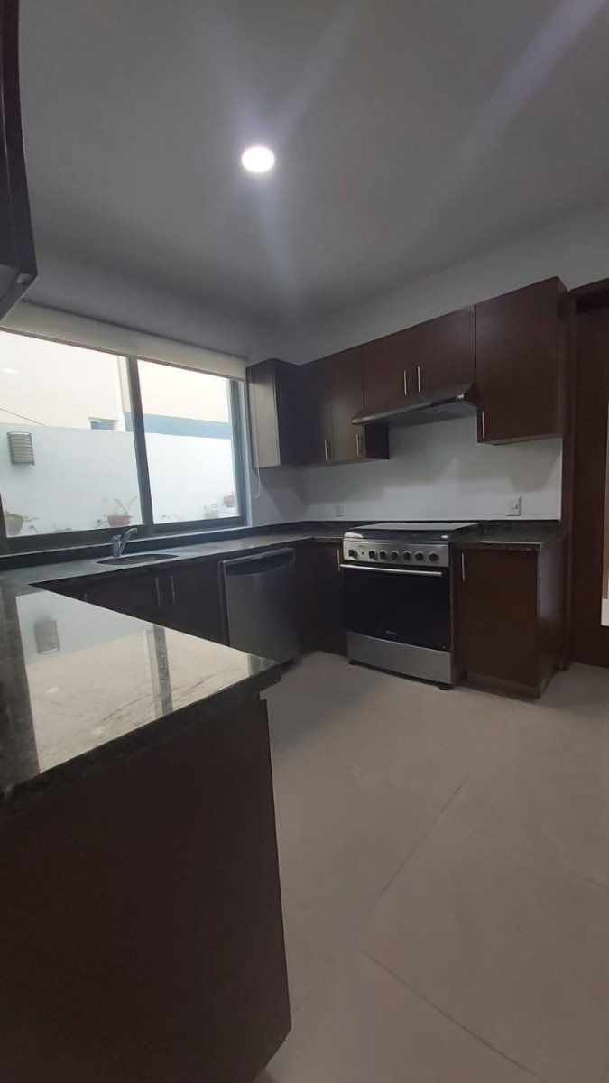 casa-en-venta-en-solares10-22513