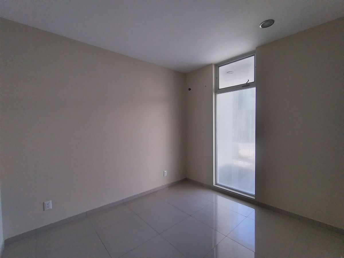 casa-en-venta-en-solares13-21350