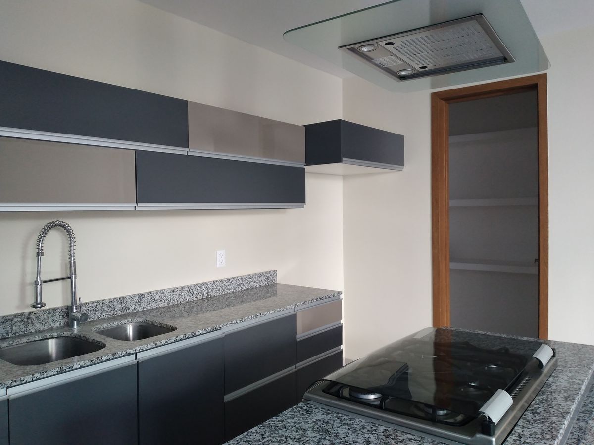 casa-en-venta-en-solares6-21350