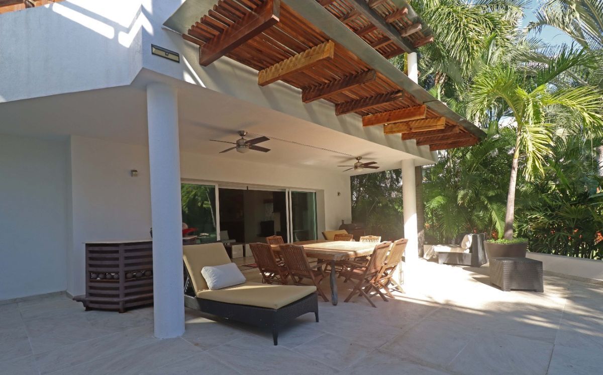 casa-en-venta-en-vallarta-gardens-cruz-de-huanacaxtle-nayarit3-11761