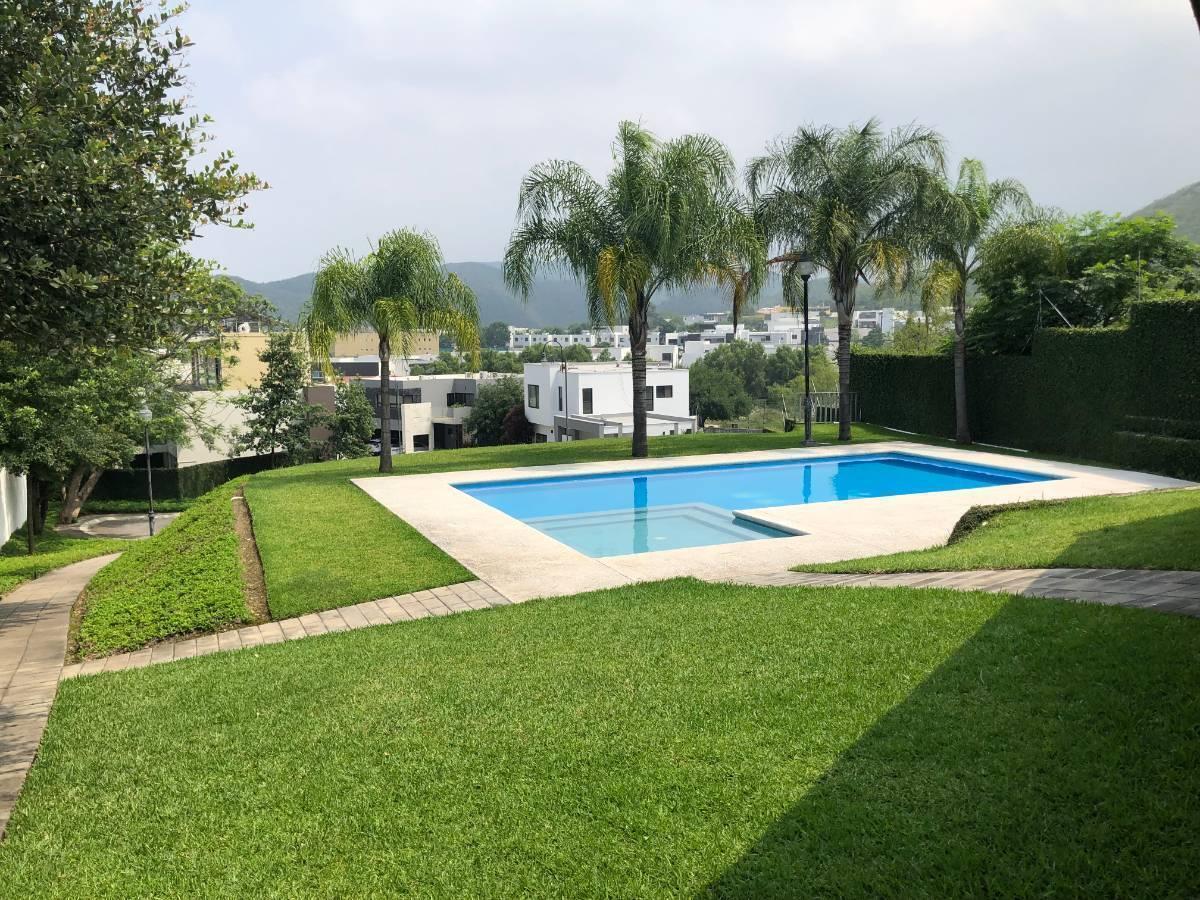 casa-en-venta-en-valle-del-vergel-carretera-nacional-monterrey-rec-en-pb1-37393